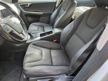 Volvo XC60 - 10