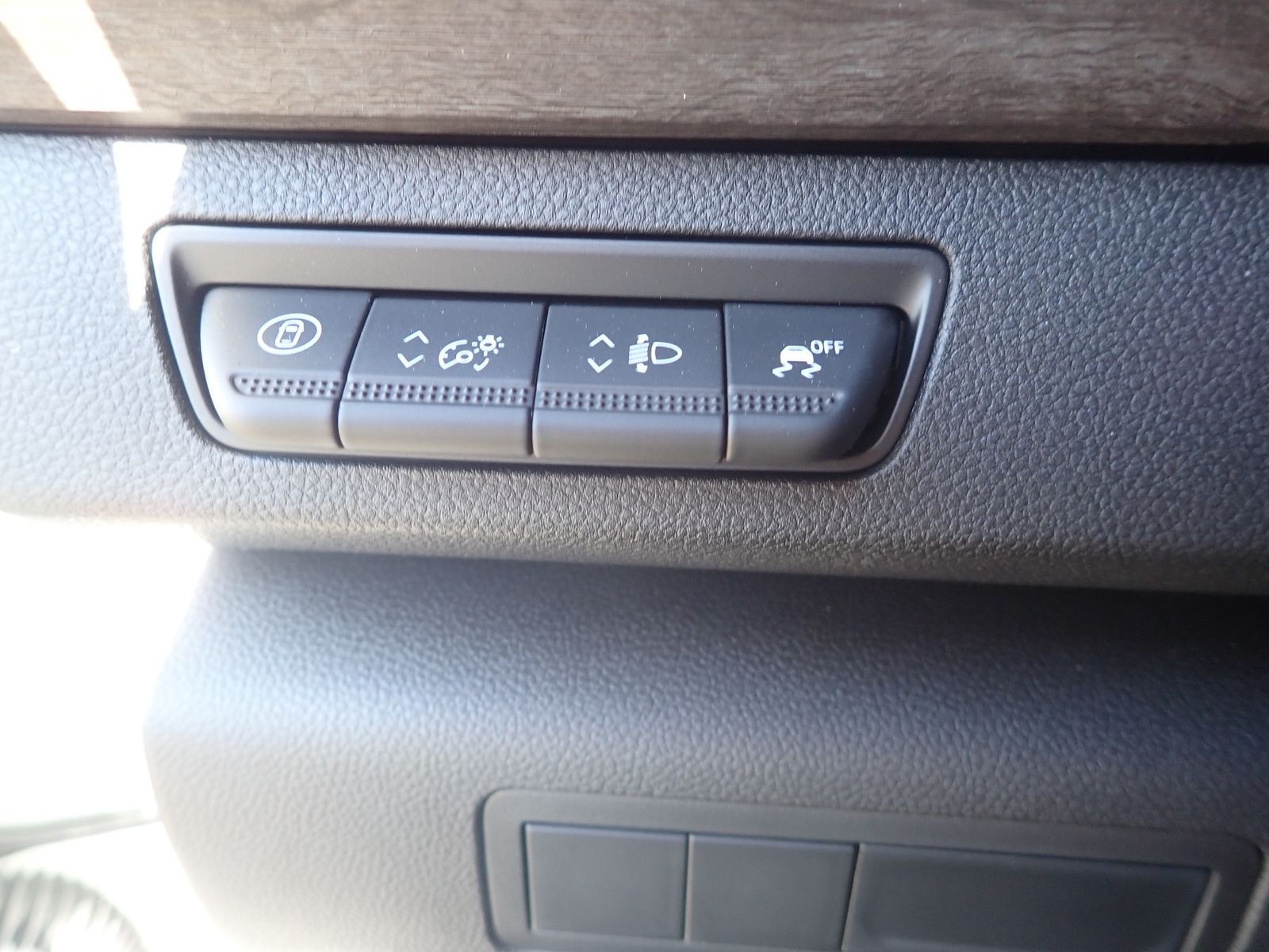 Fahrzeugabbildung Renault Kangoo PKW Techno TCe 130 EDC (L2) 7 Sitze