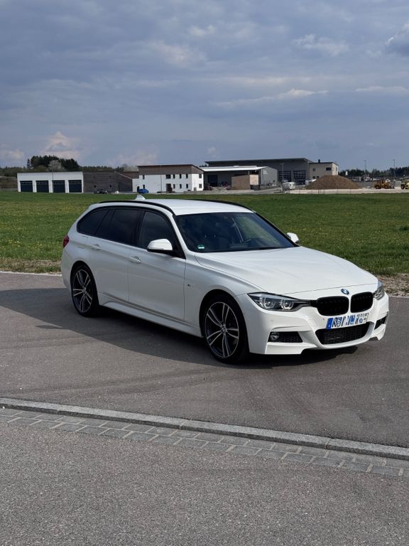 Image of BMW 320