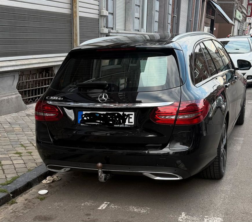 Image of Mercedes-Benz C 300