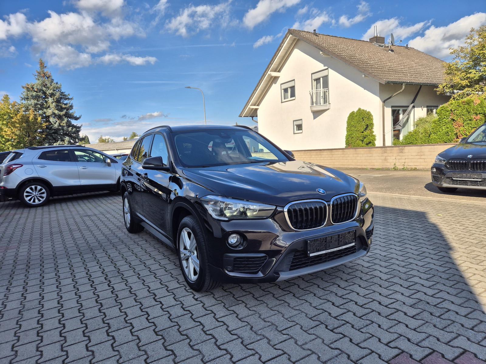 BMW X1 xDrive 20 d Automatik, Navigation,