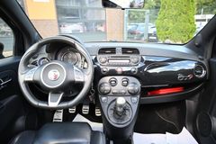 ABARTH 595C Turismo 1.4 T-Jet 16V Leder Xenon PDC ABARTH 595C Turismo 1.4 T-Jet 16V Leder Xenon PDC