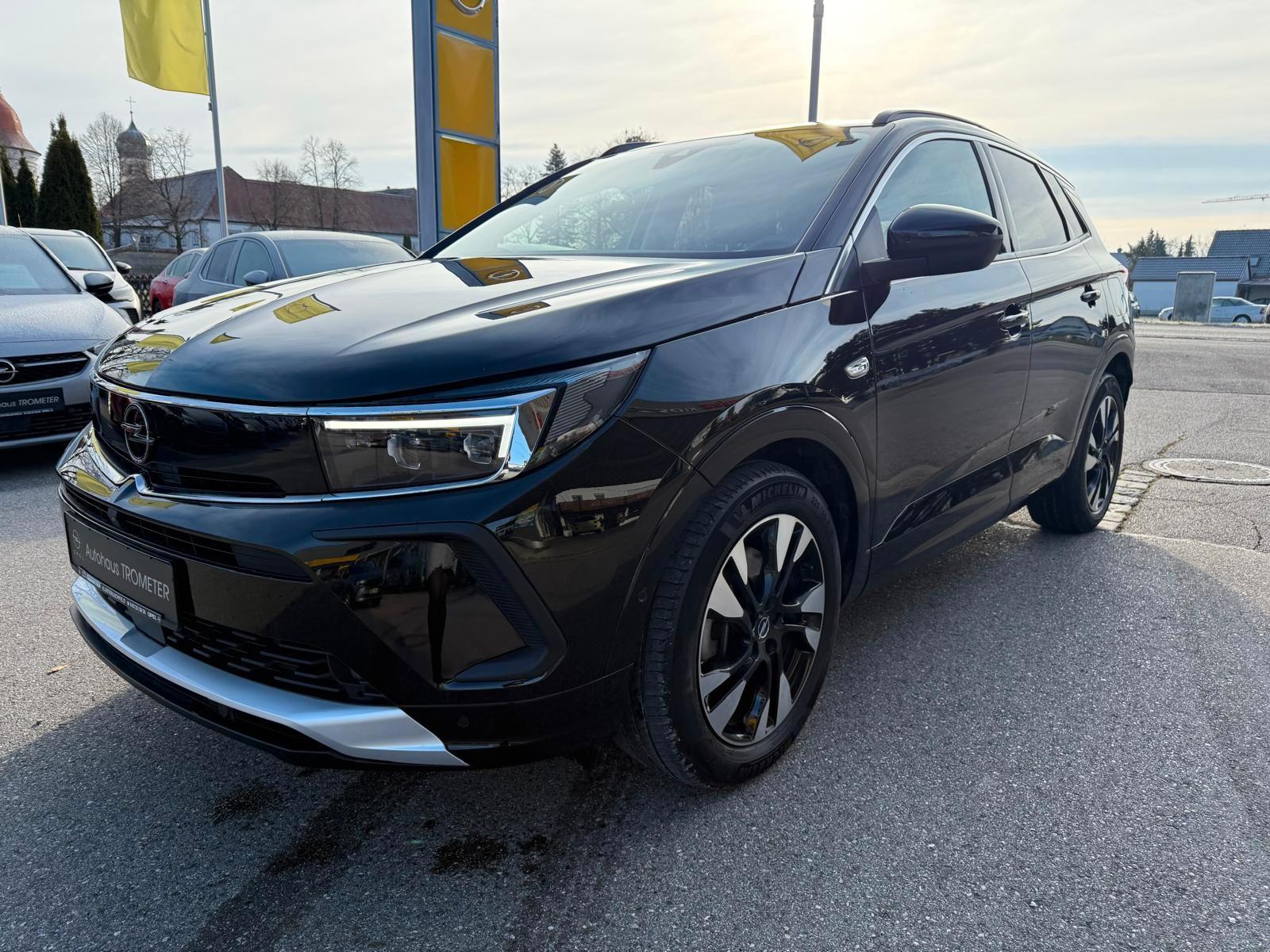Opel Grandland Ultimate Plug-In Hybrid *Alcantara*