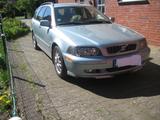 Volvo Familien-Kombi, AHK, KLIMA, TÜV 9/27, Preis VB - gebrauchte Volvo V40 aus dem Jahr 2004