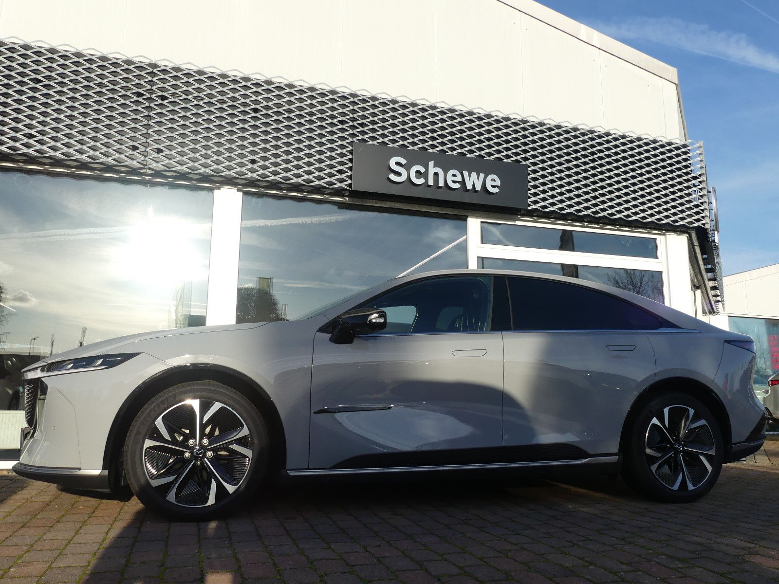 Mazda 6e EV Takumi Plus - VOLLAUSSTATTUNG imagem 2