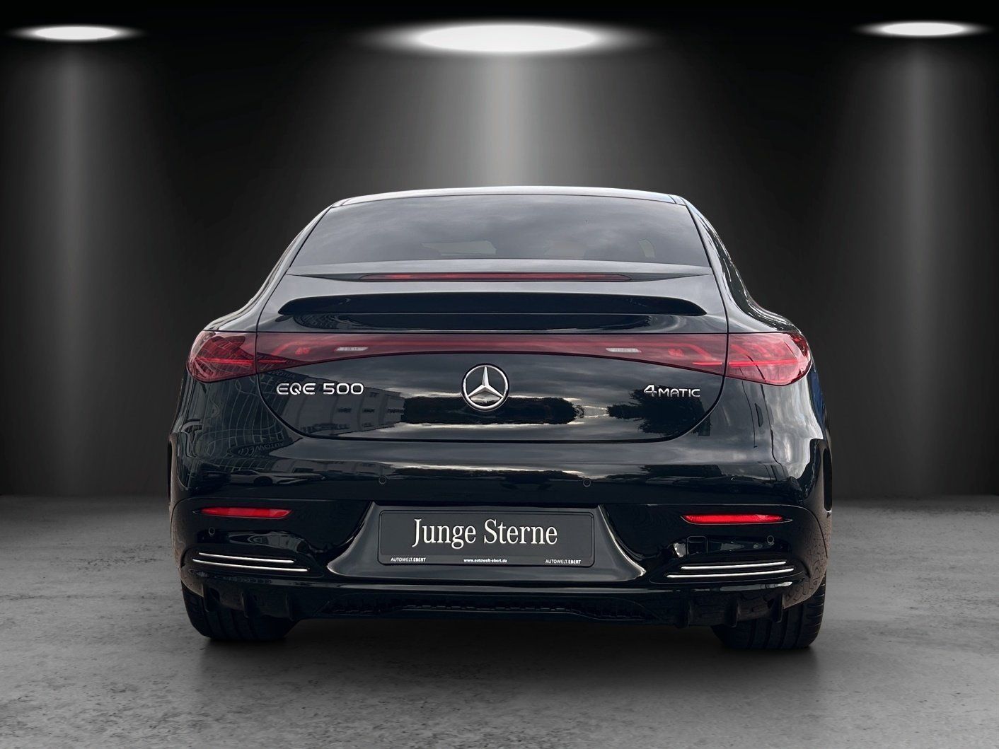 Fahrzeugabbildung Mercedes-Benz EQE500 AMG Prem DISTRO 22kw AIRMATIC 4,5°HAL AHK