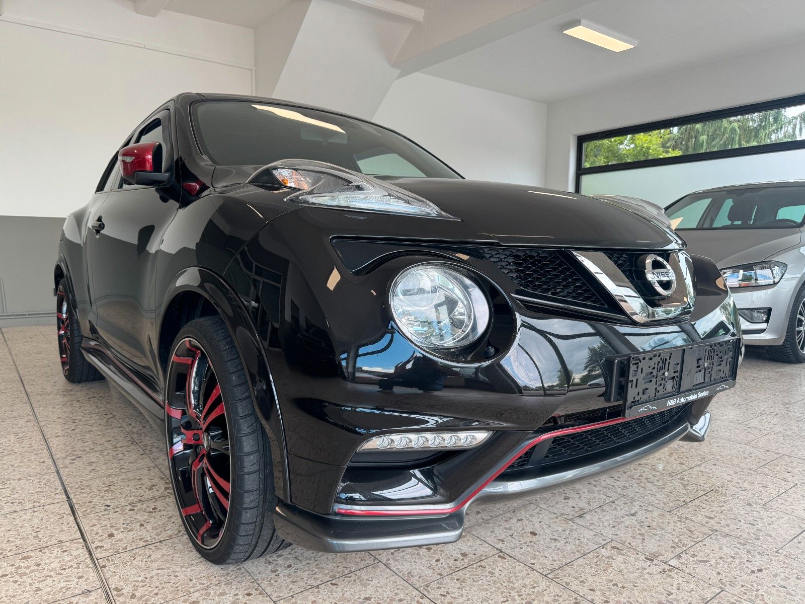 NISSAN Juke