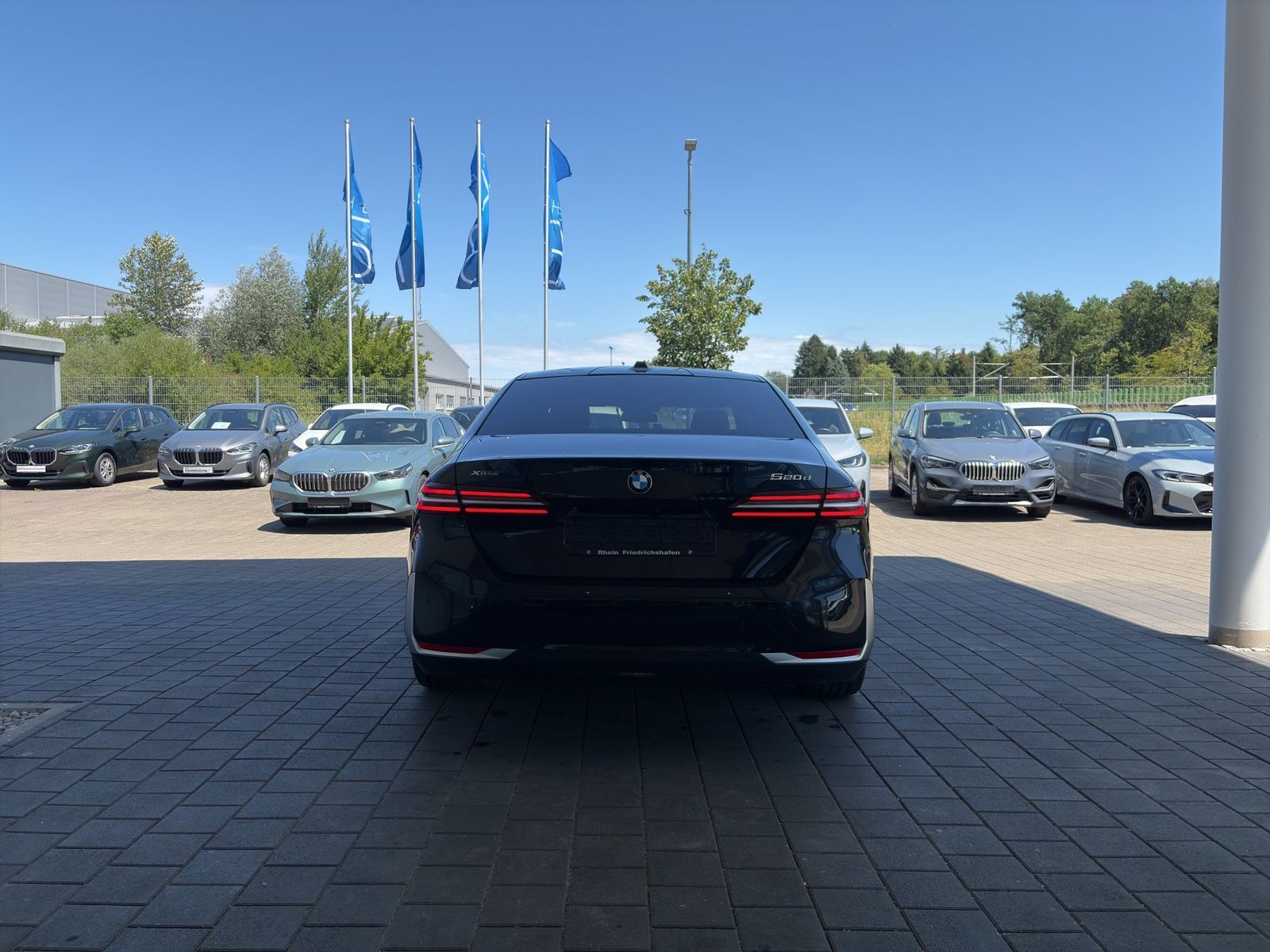 BMW 520d xDrive Limousine 360° Sitzklima Panorama foto 5