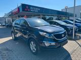 Kia Sportage Dream Team 2WD Navi,Kamera,AHK - Kia Sportage Gebrauchtwagen in Duisburg