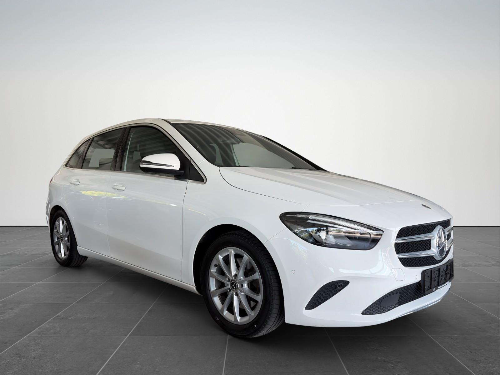 Mercedes-Benz B 220 4Matic Progressive /AHK/SHZ/LED/