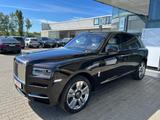Rolls-Royce Cullinan - BUSINESS SEATS - MY23 - schwarze Rolls-Royce Cullinan