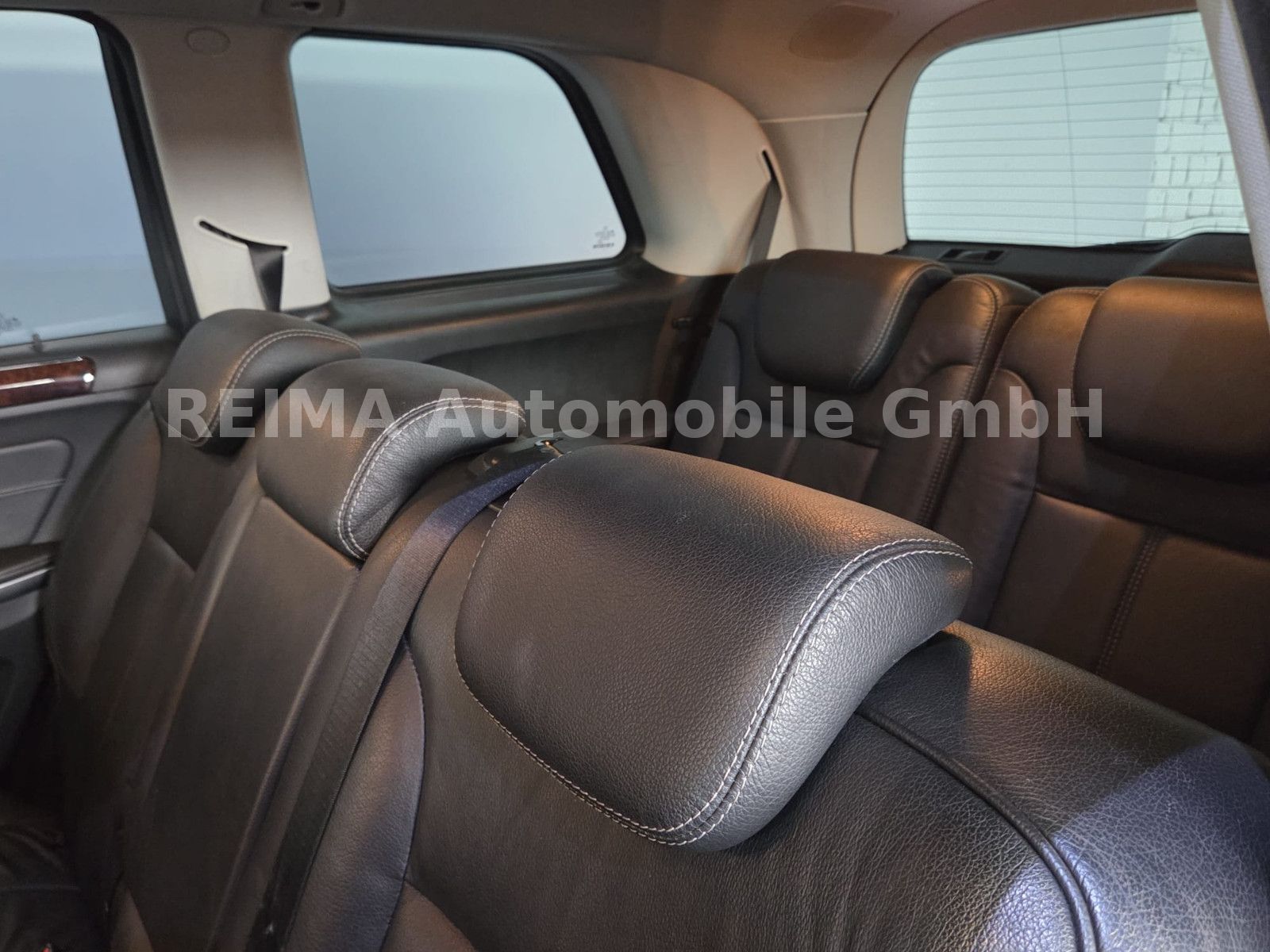 Fahrzeugabbildung Mercedes-Benz GL 350 BlueTec 4Matic, 7 Sitzer, Leder, AHK