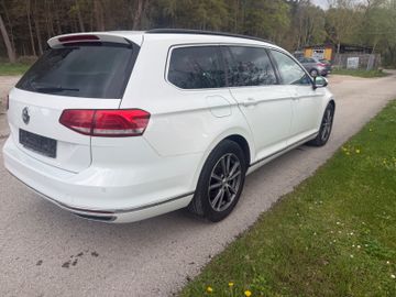 Volkswagen Passat Variant - 6
