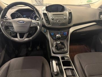 Ford Kuga - 11