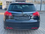 Opel Insignia ST 2.0 BiT CDTI  Innovation 4x4 - Opel: Winterreifen