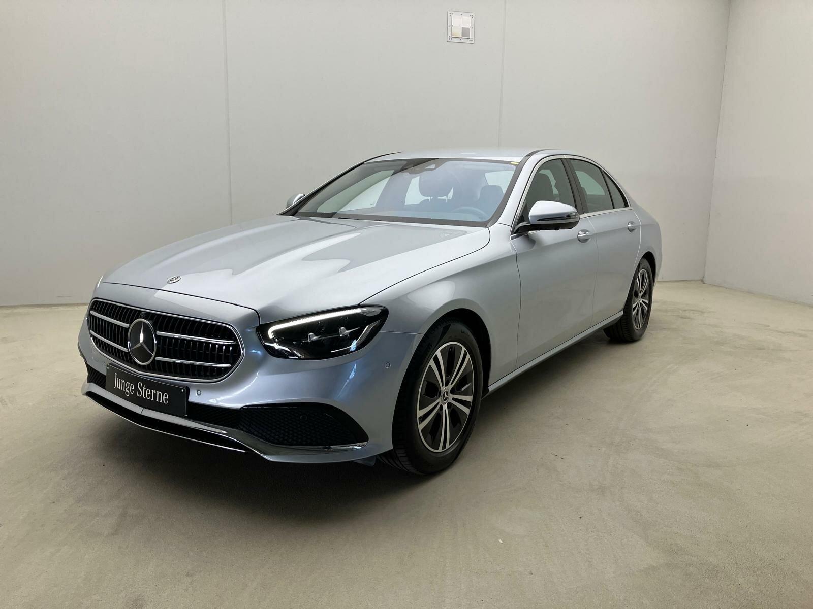 Mercedes-Benz E 300 AVANTGARDE AHK Memory Standhzg Distronic