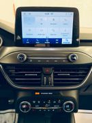 FORD Focus Titanium X*SCHECKHEFT*ACC*PDC*LED*AHK