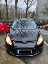 Ford Grand C-Max 1,6 EcoBoost 110kW Titanium - Ford Grand C-Max aus 2014