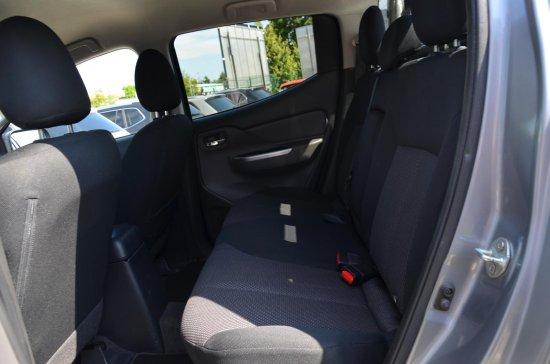 Mitsubishi L 200 4x4 2,4 DI-D Plus Doppelkabine AHK Klinaau