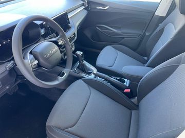 Skoda Fabia - 11