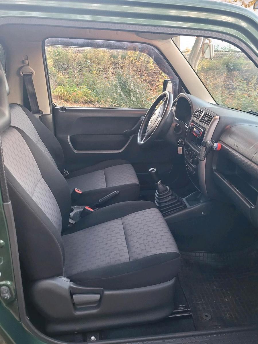 Suzuki Jimny 2009 — photo 10