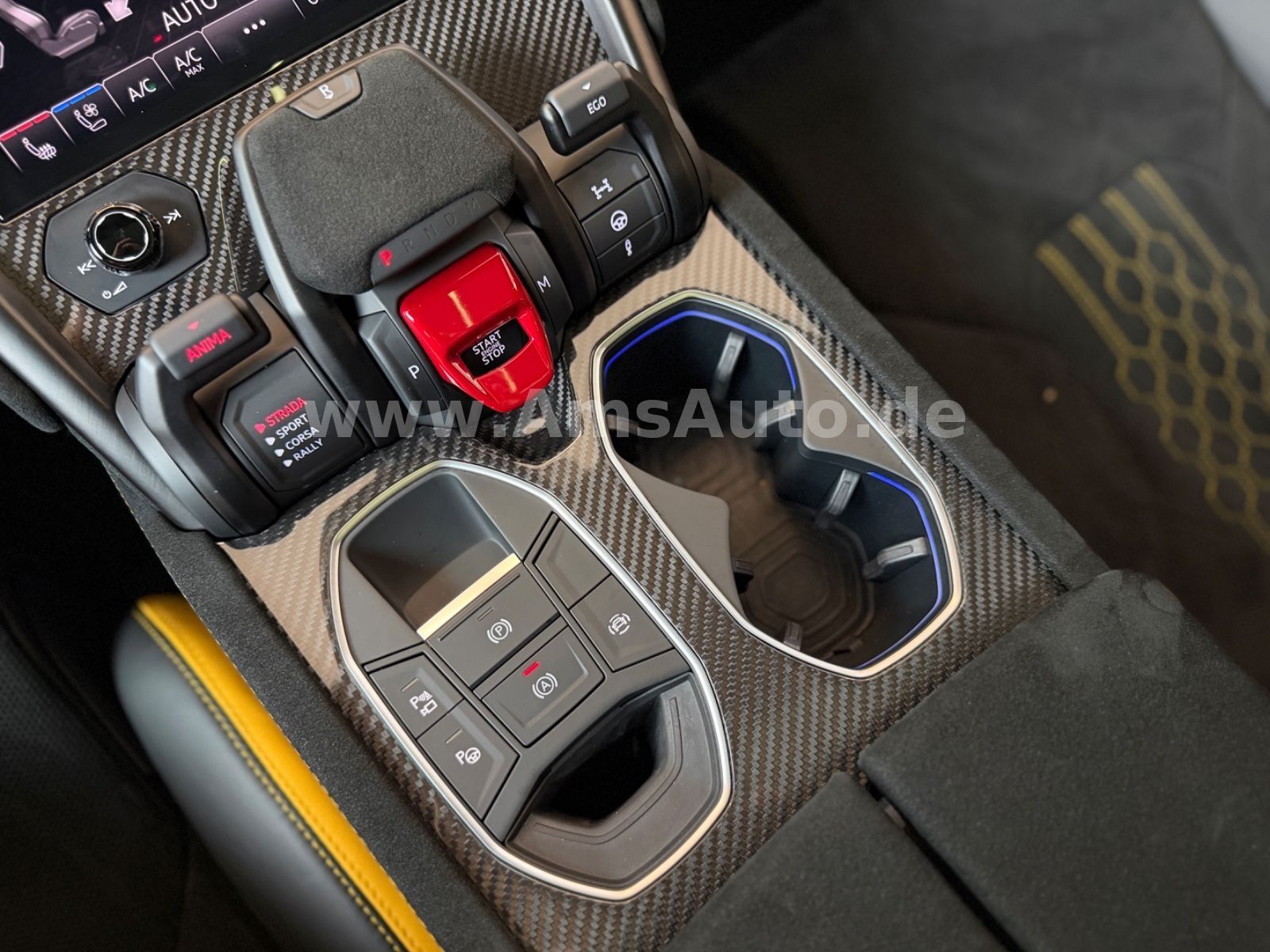 Urus 4.0 V8 Performante Full Carbon Full PPF