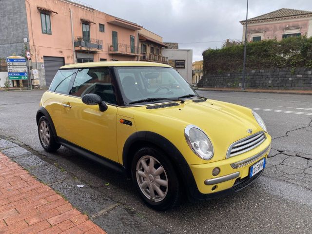 MINI Mini 1.4 tdi One D de luxe 75cv