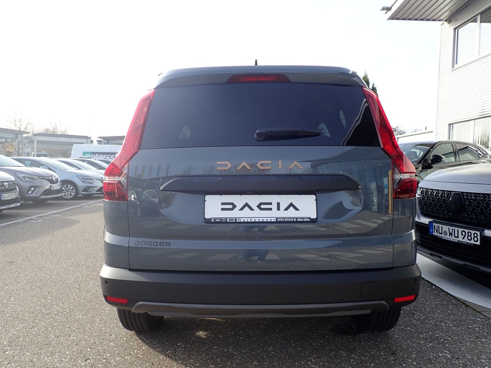 Fahrzeugabbildung Dacia Jogger Extreme TCe 110 7-Sitzer