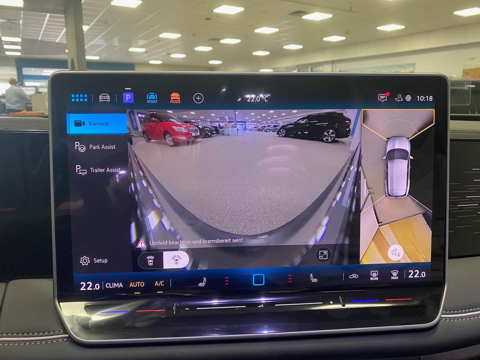 Fahrzeugabbildung Volkswagen Tiguan 1.5 eTSI+Elegance+AHK+NAVI+360 KAMERA+HUD