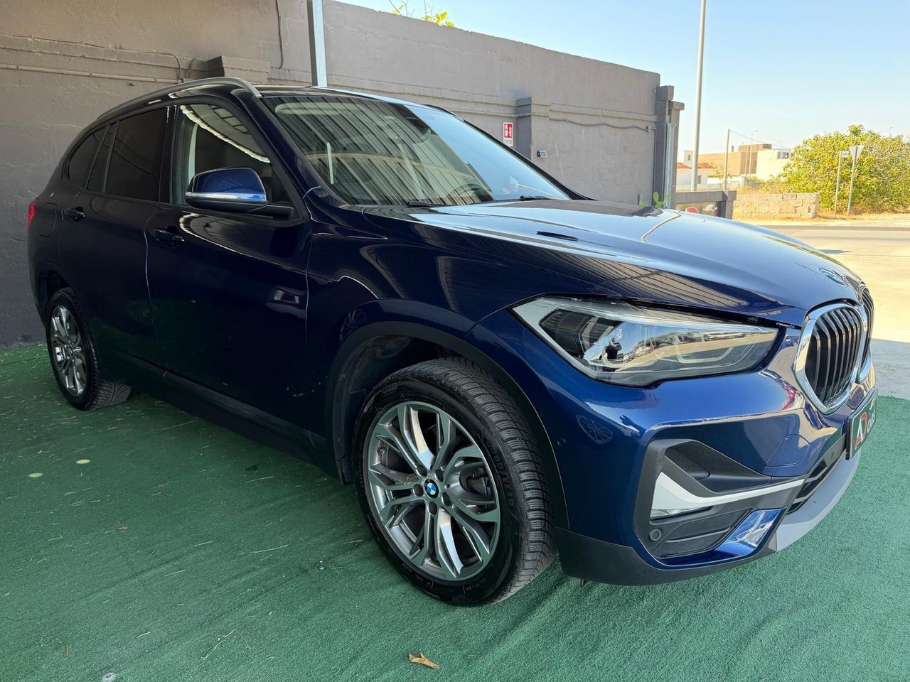 BMW Bmw X1 sDrive18d Advantage imagem 3
