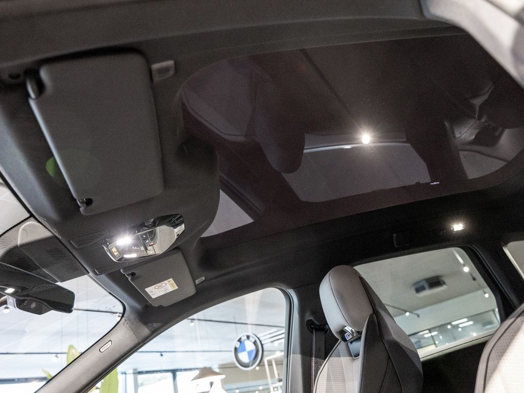 BMW iX3 - Bild 25