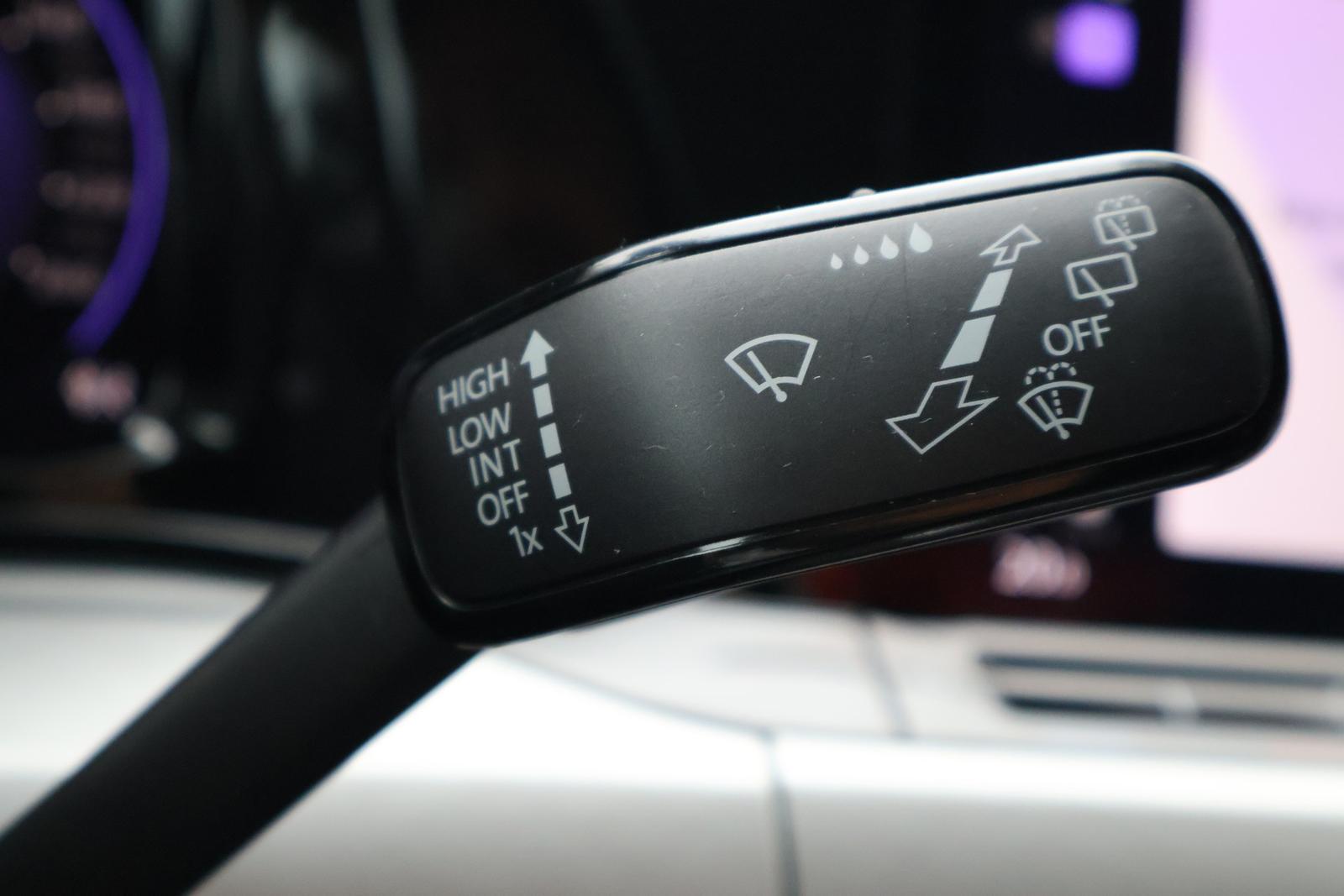 Volkswagen Golf VIII 2.0 TDI LED Navi ACC DAB Tempomat PDC, миниатюра 22