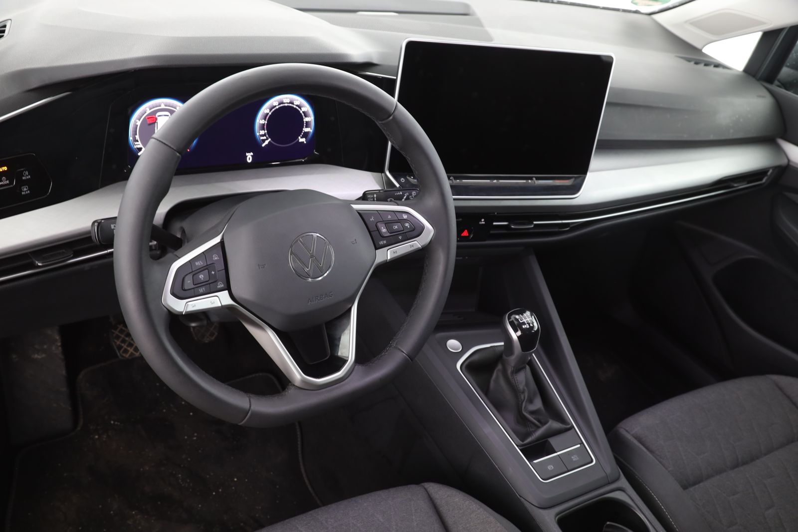 Volkswagen Golf - Bild 11