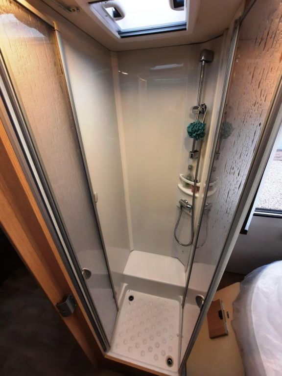 Fahrzeugabbildung LMC Tourer Lift H 720 Verfüg./Sparen Sie 14.206,-€!