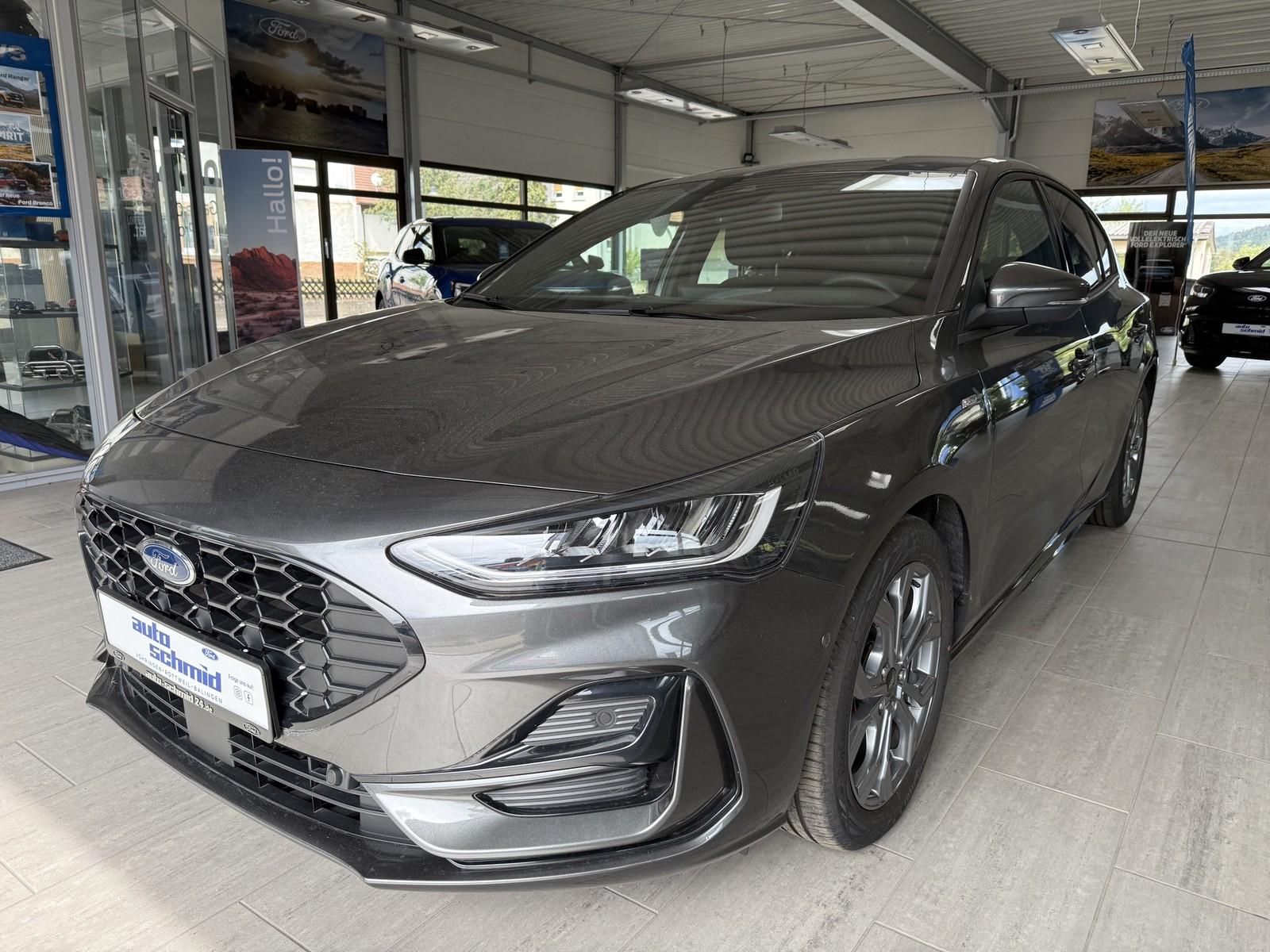 Ford Focus ST-Line Limo