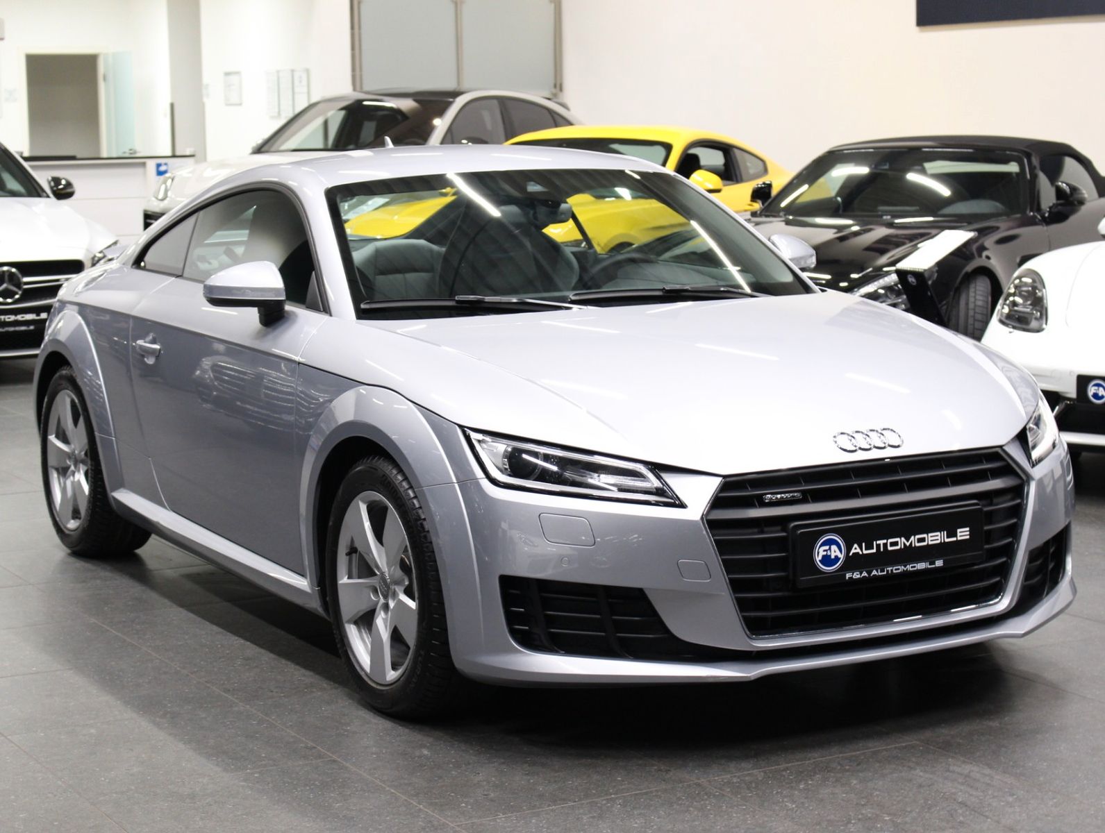 Fahrzeugabbildung Audi TT Coupé 2.0 TFSI Quattro S tronic+1.Hand+Kamera
