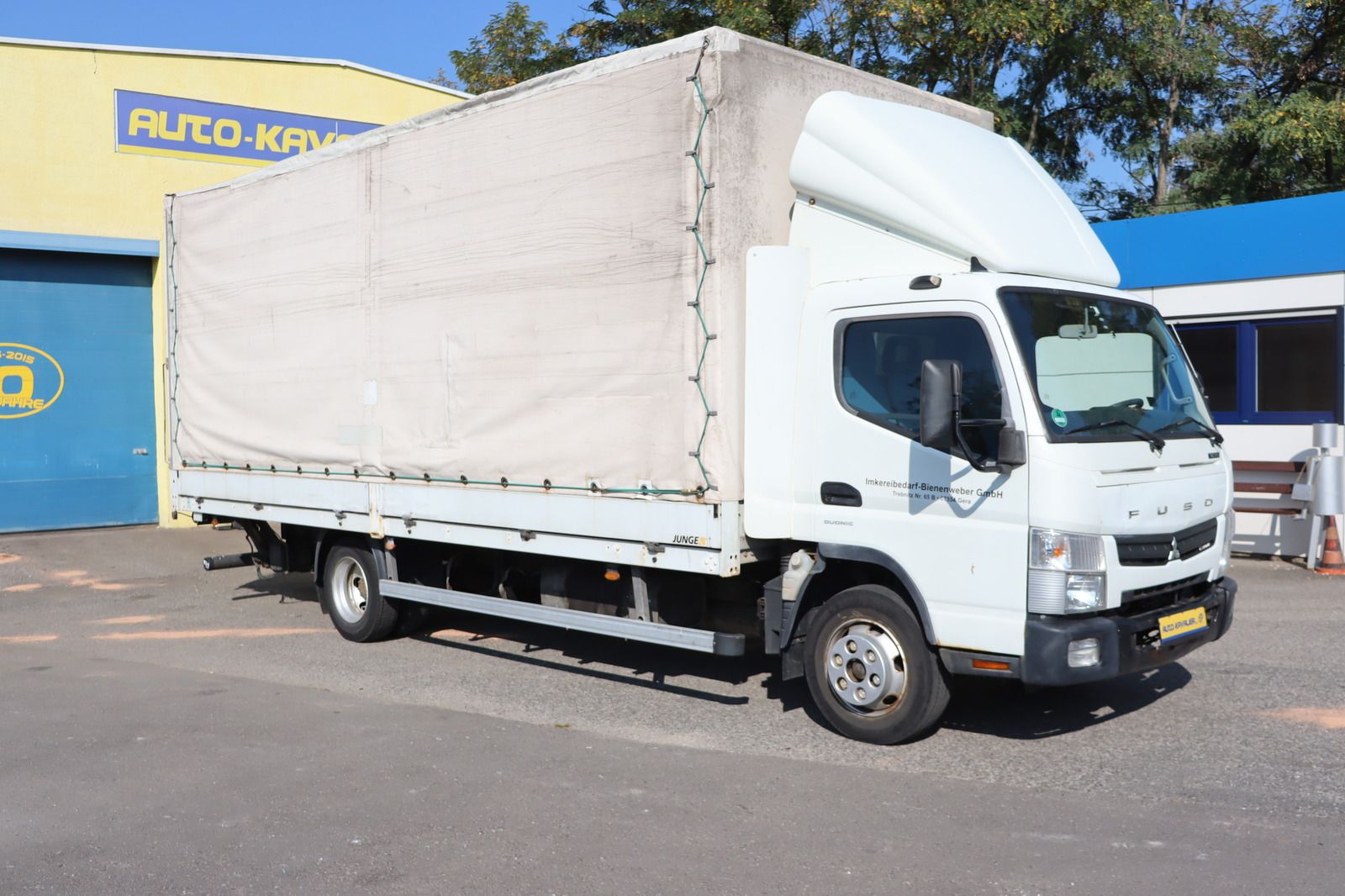 Fahrzeugabbildung Mitsubishi Fuso Canter Duohic 7L15 Plane Ladebordwand