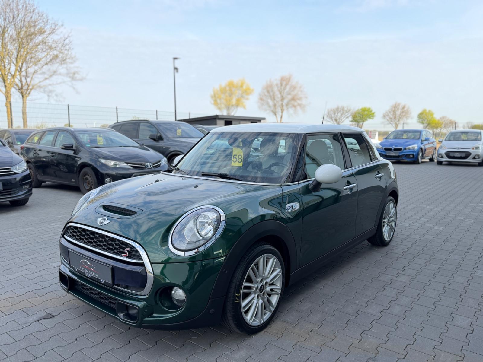 MINI Cooper S Aut. Pepper Leder Navi Tüv&Service NEU
