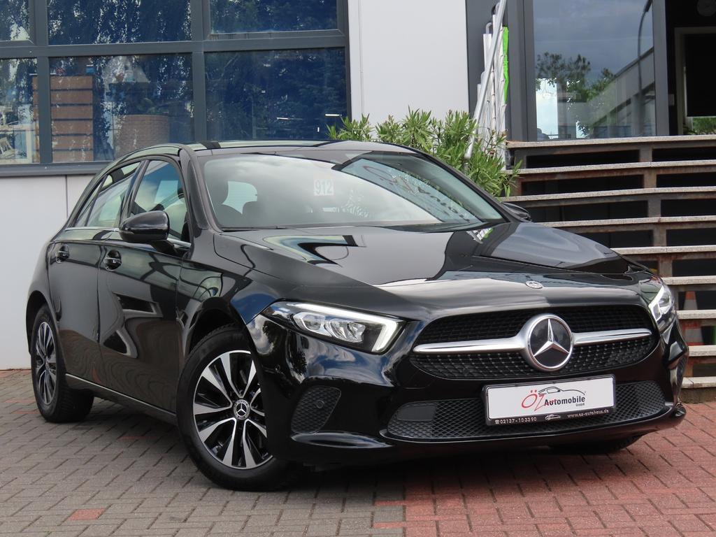 MercedesBenz A 180d Advanced Leder Sitzheizung Klimaauto LED 2023