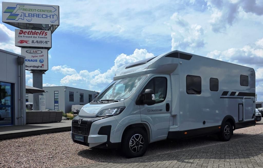 Fahrzeug Übersicht 1 Fahrzeugabbildung Crosscamp EXPDN 7.4 E Verfüg./Sparen Sie 5.558,- €