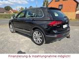 Volkswagen Tiguan 2.0 TSI Highline 4Motion *AHK,LED!* - mit Benzin-Antrieb: Schwarz, Alcantara, Geländewagen