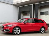 Seat Leon FR e-Hybrid LED VirtuelCockpit Keyless AHK - Seat Leon FR mit Hybrid-Antrieb (Benzin/Elektro)