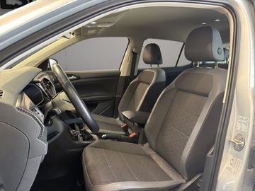 Volkswagen T-Cross - 10