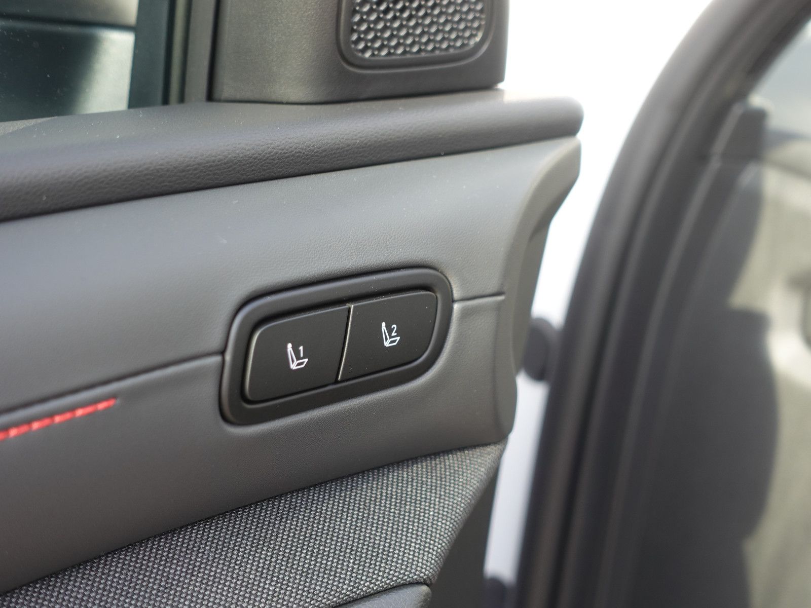 Fahrzeugabbildung Hyundai Tucson N-Line 48V 7-DCT 4WD Navi,Kamera,SHZ