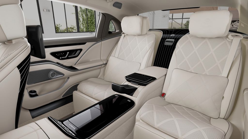 Image of Mercedes-Benz S 580