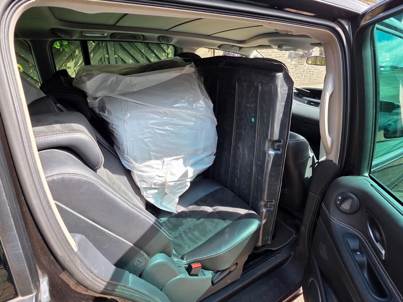 Renault Espace 2012 — photo 12