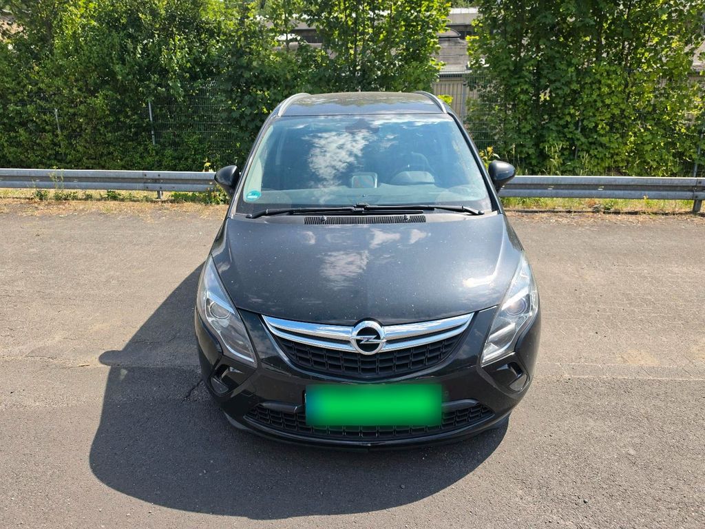Image of Opel Zafira Tourer