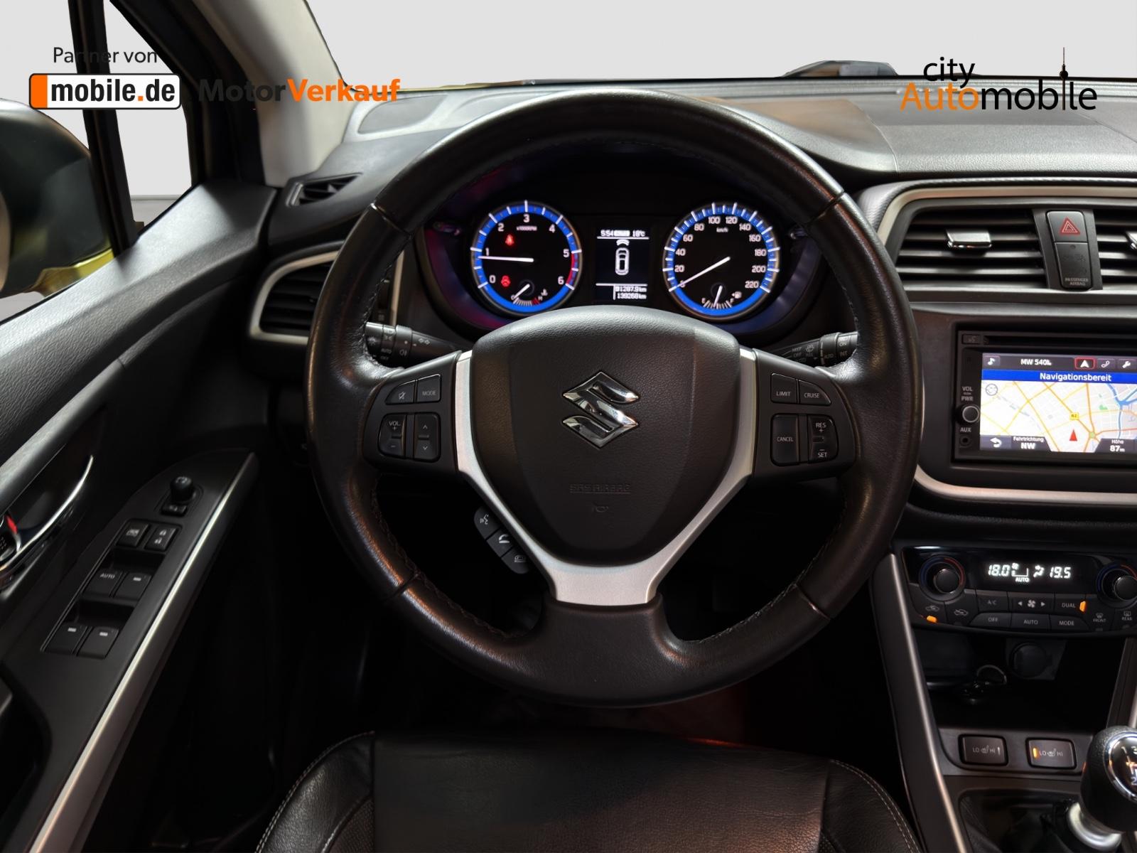 Suzuki SX4 S-Cross 4x4/1.HAND/V-LEDER/PANO/NAVI/KAM/SHZ