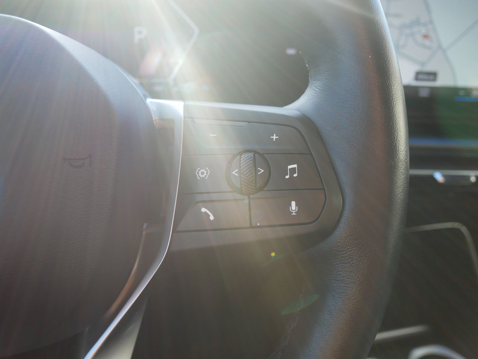 BMW X1 xDrive20d xLine Head-Up HK HiFi DAB LED Shz foto 19
