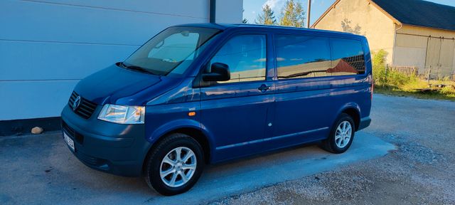 Volkswagen T5 Transporter